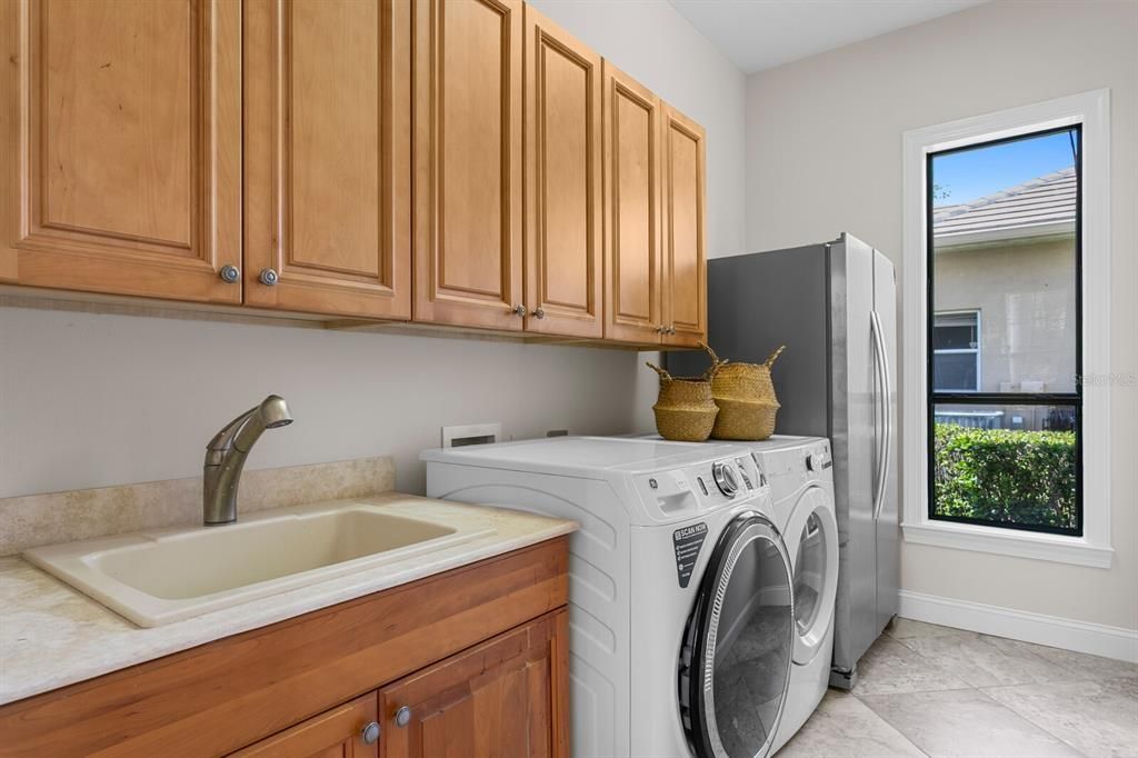 Interior, Washer