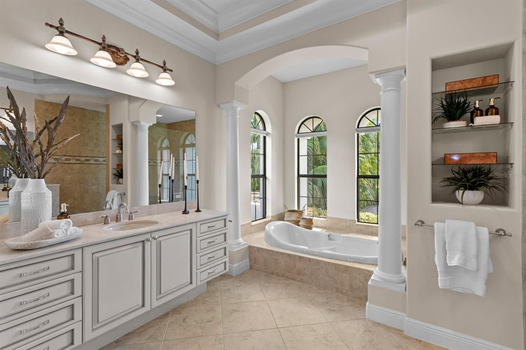 Bathroom, Dual Sink Vanities, Interior