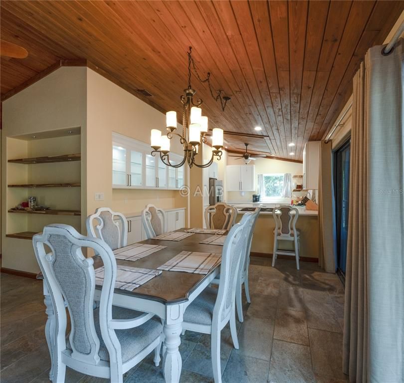 Chandelier, Dining room, Interior, Recessed Lighting, Wooden Ceilings