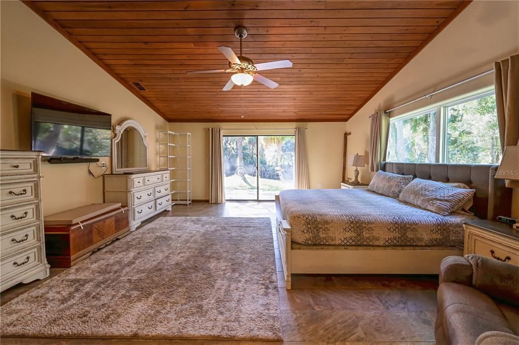 Bedroom, Interior, Wooden Ceilings