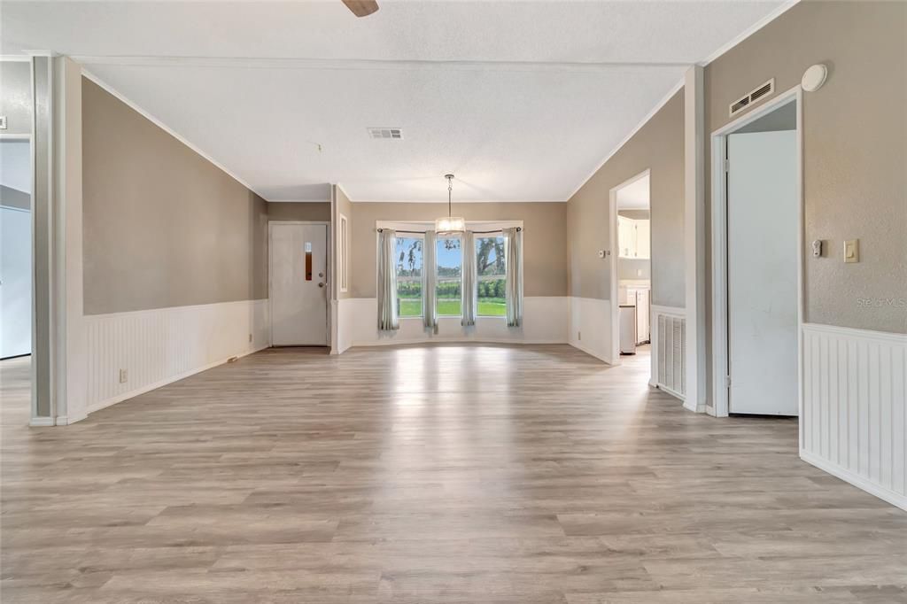 Empty room, Interior, Pendant Lights, Wood Texture Flooring