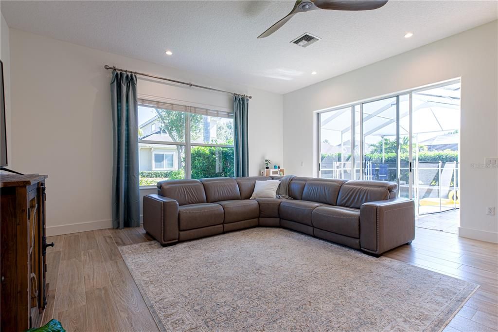 Interior, Living room, Recessed Lighting, Wood Texture Flooring