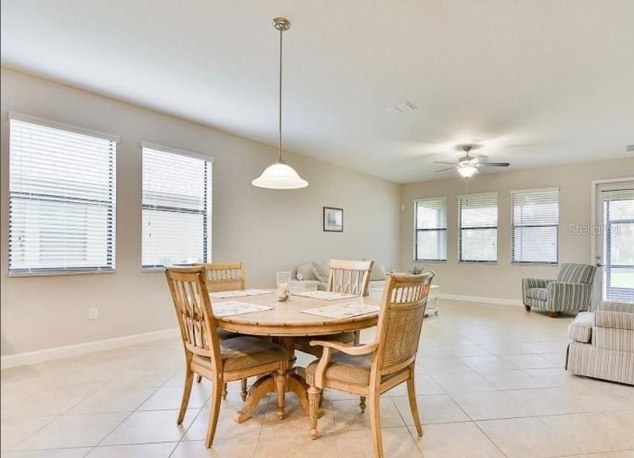 Dining room, Interior, Pendant Lights