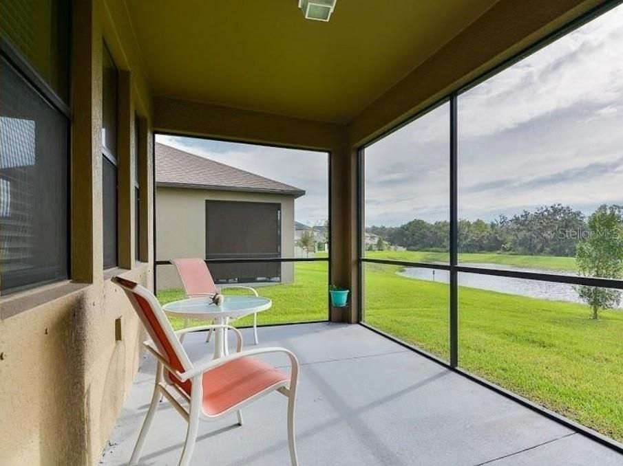 Interior, Sun Room, Water