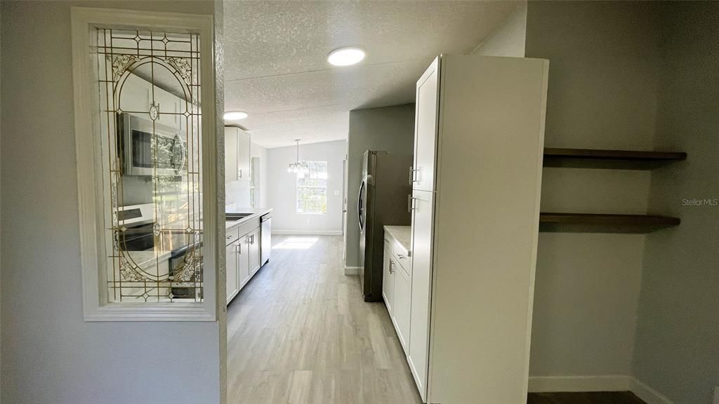 Interior, Recessed Lighting, Wood Texture Flooring