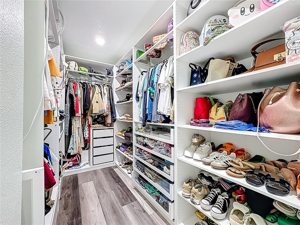 Interior, Recessed Lighting, Walk-in Closets, Wood Texture Flooring