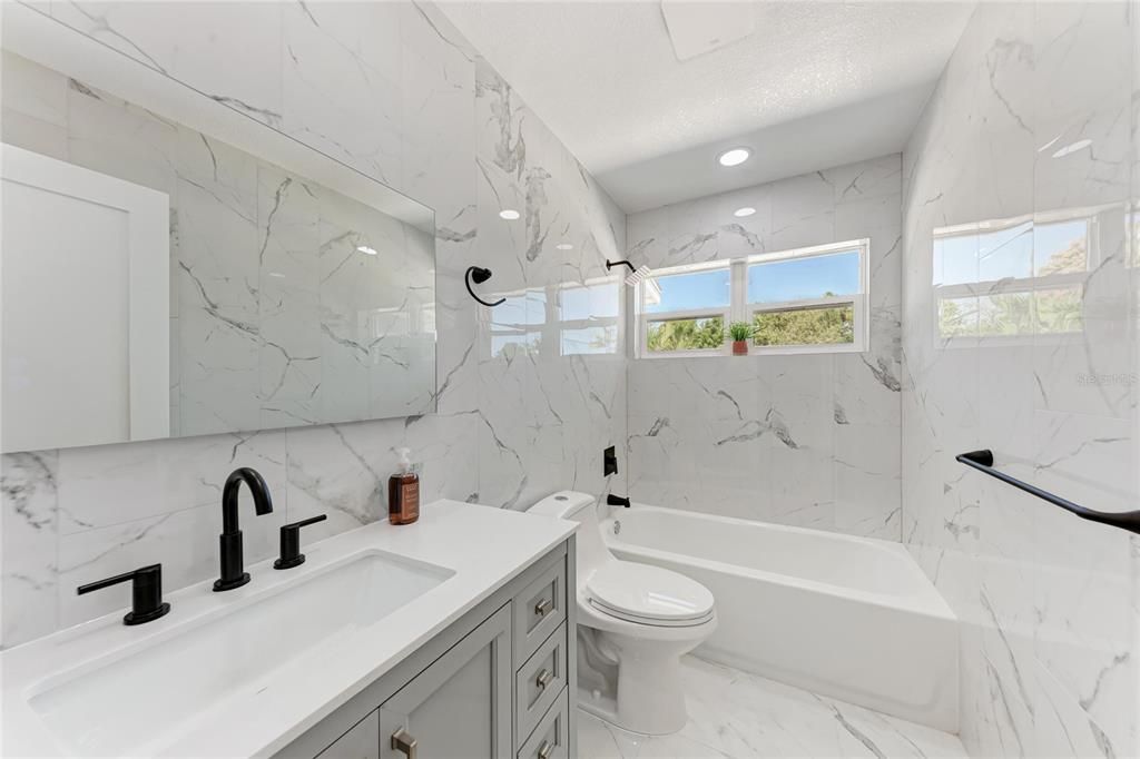 Bathroom, Interior, Marble, Marble Walls, Recessed Lighting