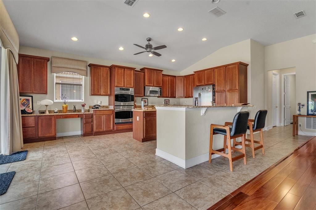 Interior, Kitchen, Recessed Lighting