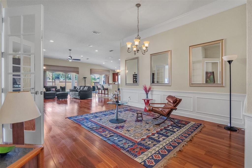Chandelier, Interior, Living room, Recessed Lighting, Wood Texture Flooring