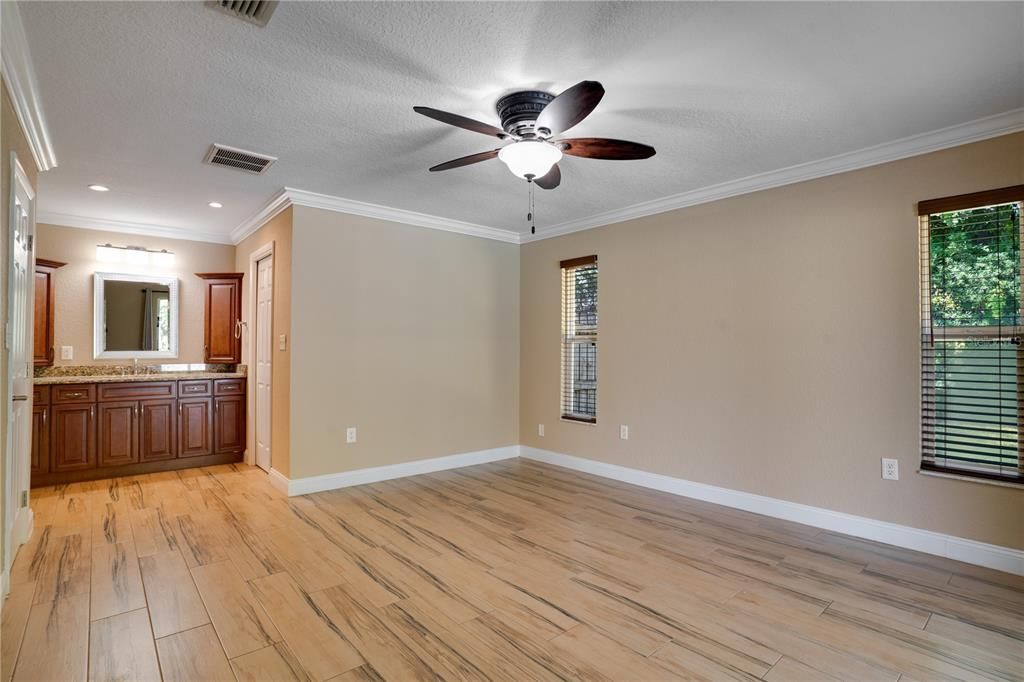 Bathroom, Empty room, Interior, Recessed Lighting, Wood Texture Flooring
