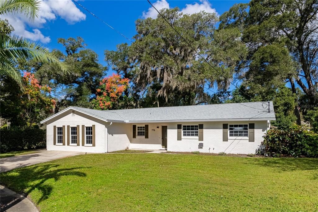 Backyard, Exterior, Facade, Ranch