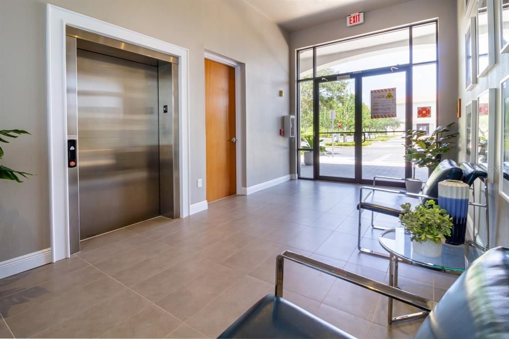 Elevator, Interior