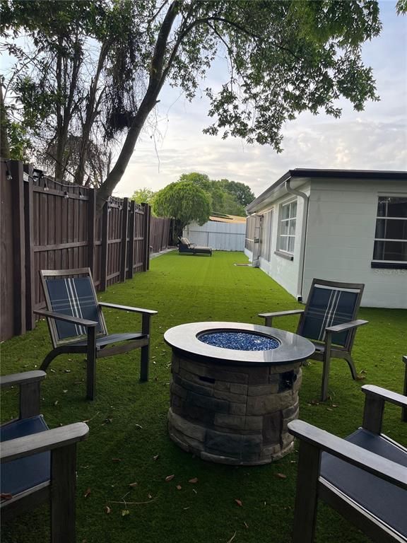 Backyard, Exterior, Pool