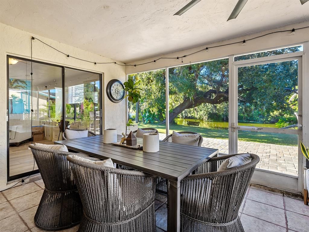 Dining room, Interior, Sun Room