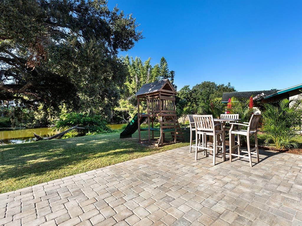 Backyard, Exterior, Playground