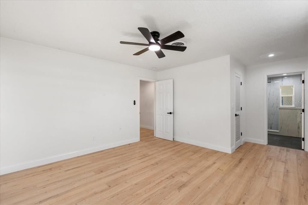 Bathroom, Empty room, Interior, Recessed Lighting, Wood Texture Flooring