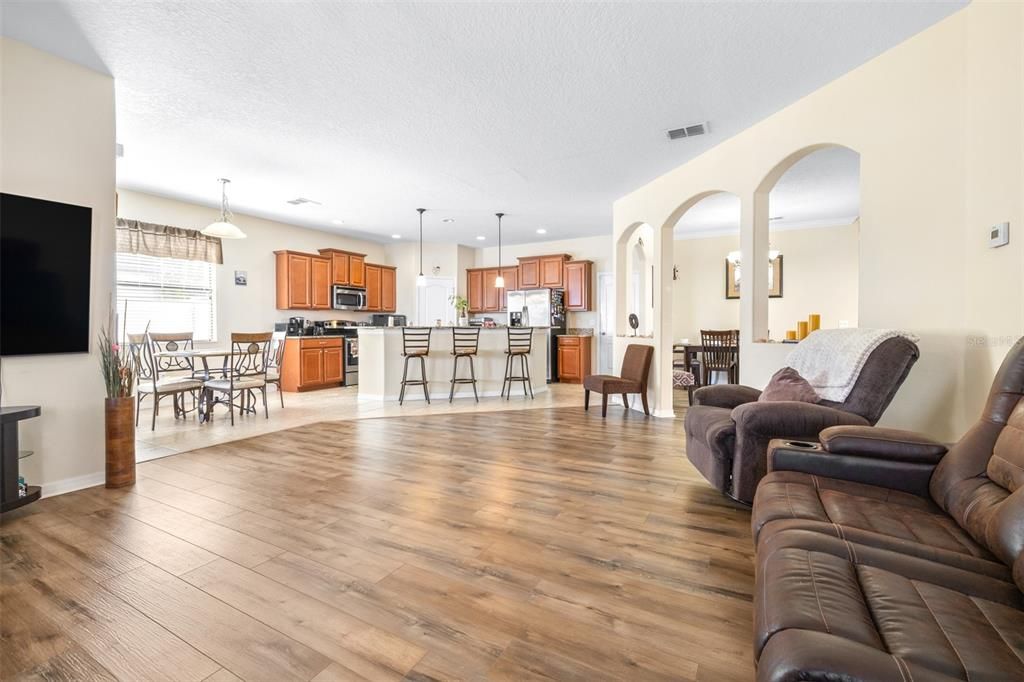 Dining room, Interior, Kitchen, Living room, Pendant Lights, Recessed Lighting, Wood Texture Flooring