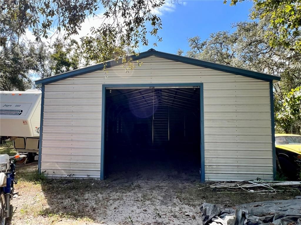 Detached Garage, Exterior