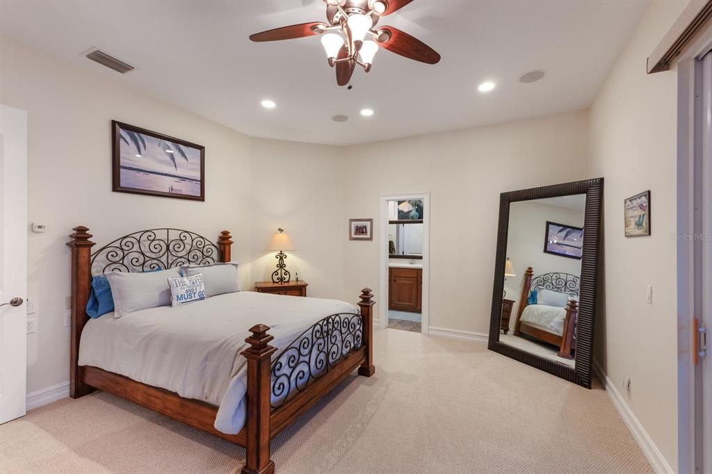 Bedroom, Interior, Recessed Lighting