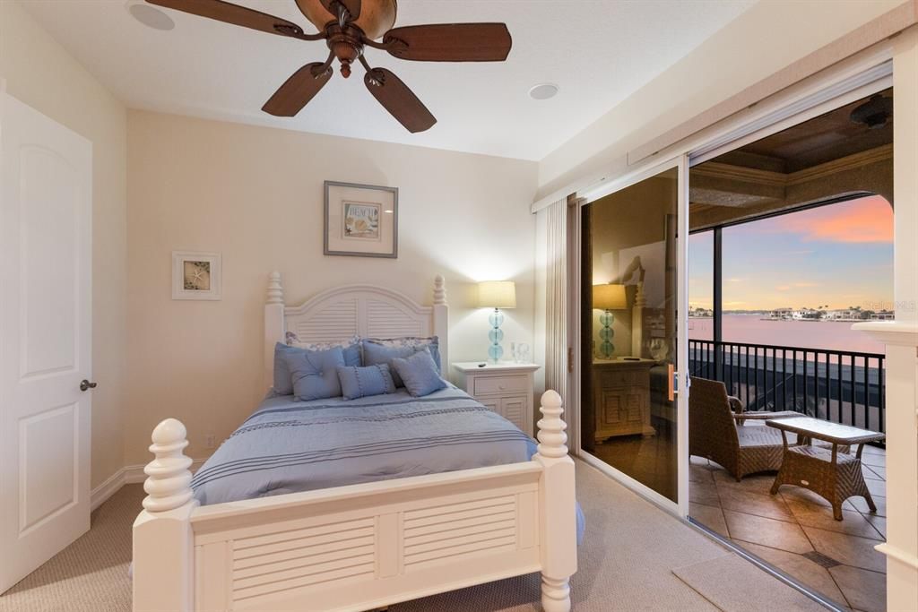 Bedroom, Interior, Water