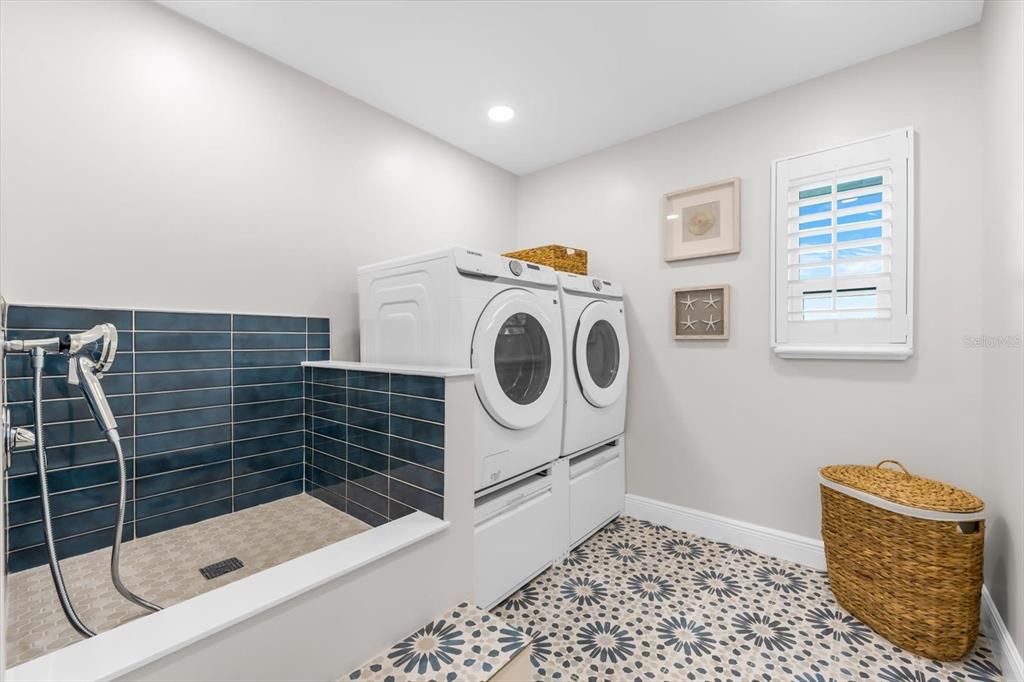 Interior, Recessed Lighting, Washer