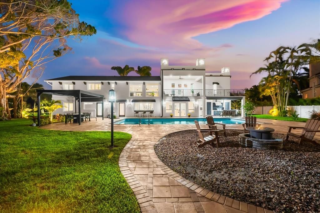 Backyard, Exterior, Pool