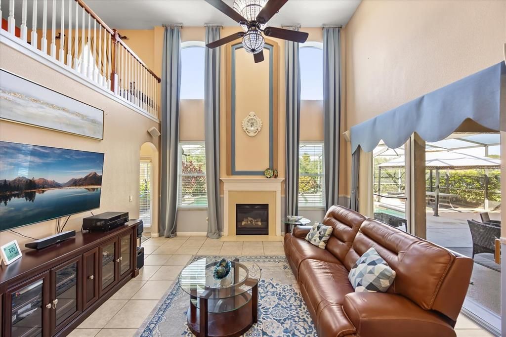 Fireplace, Interior, Living room