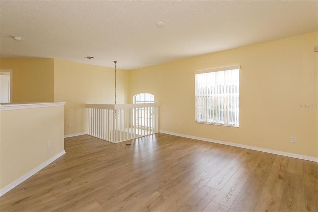 Empty room, Interior, Pendant Lights, Wood Texture Flooring