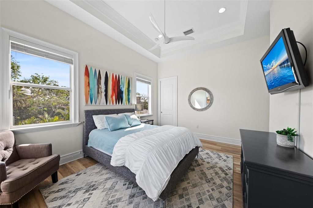 Bedroom, Interior, Recessed Lighting, Wood Texture Flooring