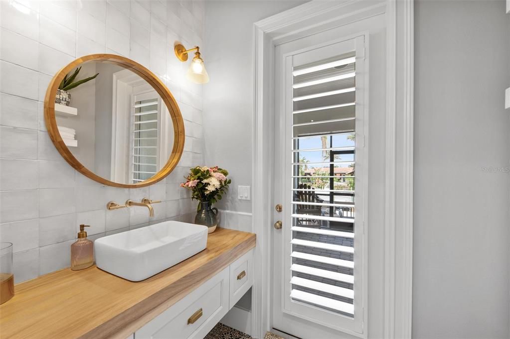 Bathroom, Interior