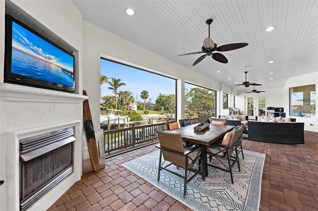 Dining room, Fireplace, Interior, Living room, Recessed Lighting