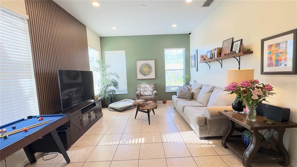 Billiard Table, Game Room, Interior, Living room, Recessed Lighting