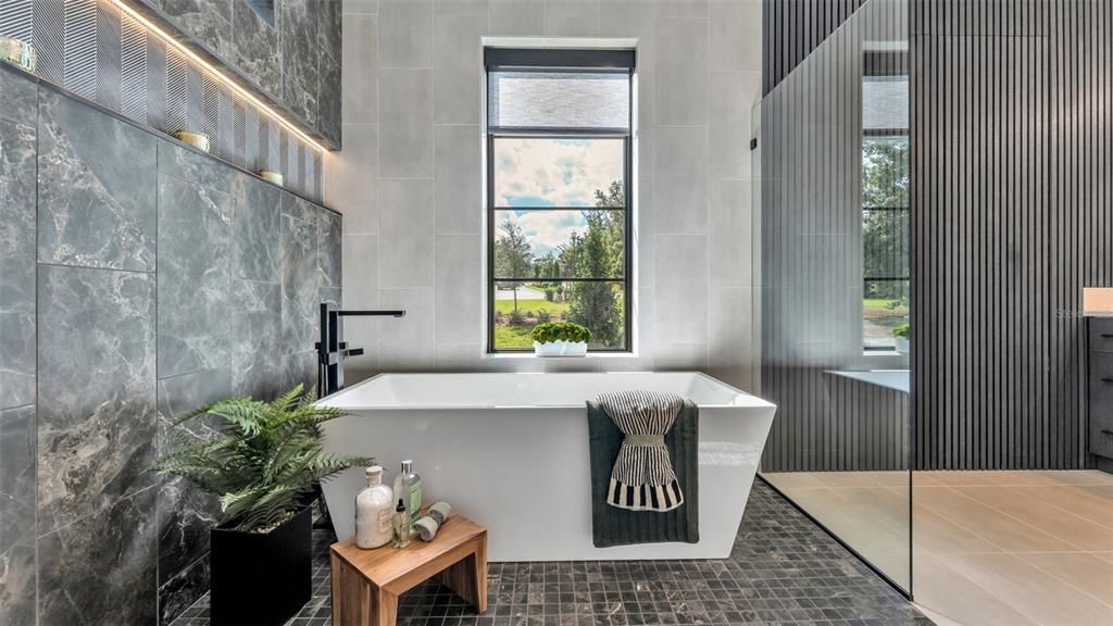 Bathroom, Free Standing Baths, Interior