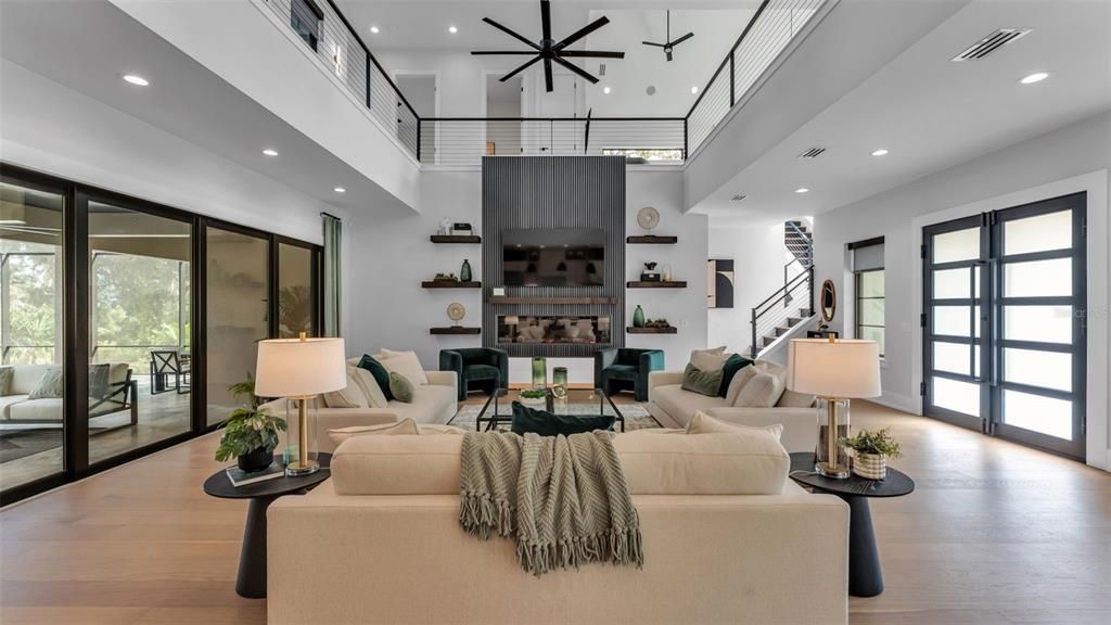 Interior, Living room, Pendant Lights, Recessed Lighting, Wood Texture Flooring