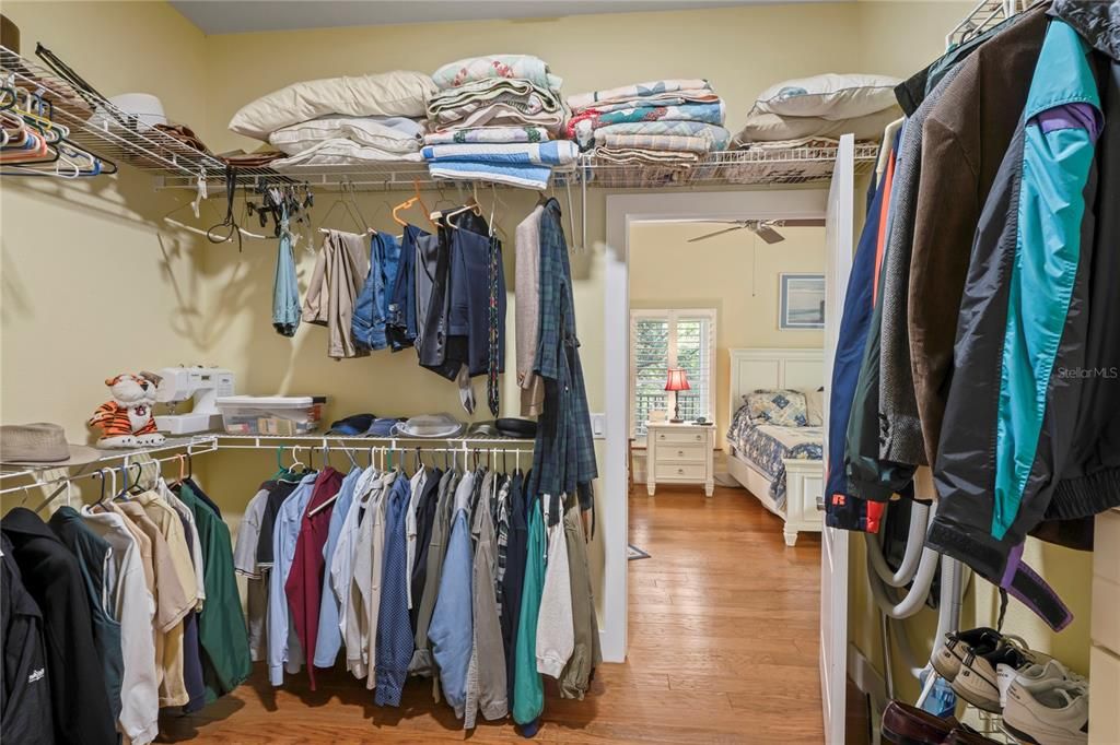 Interior, Walk-in Closets, Wood Texture Flooring