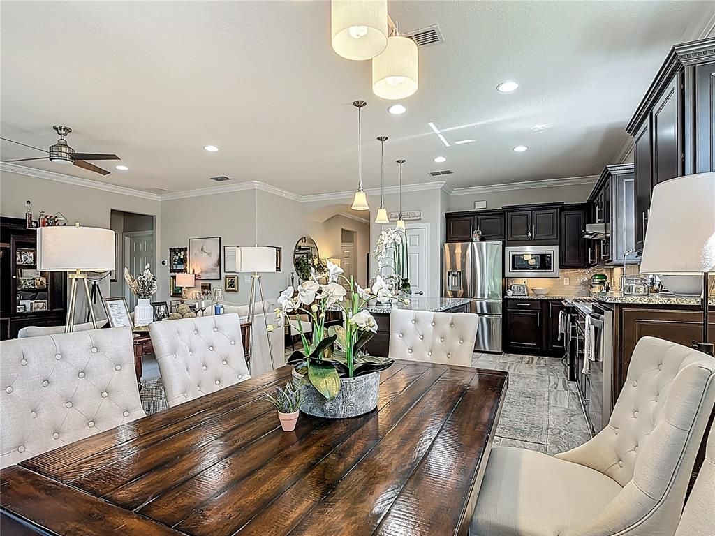 Dining room, Interior, Kitchen, Living room, Pendant Lights, Recessed Lighting, Stainless Steel Appliances