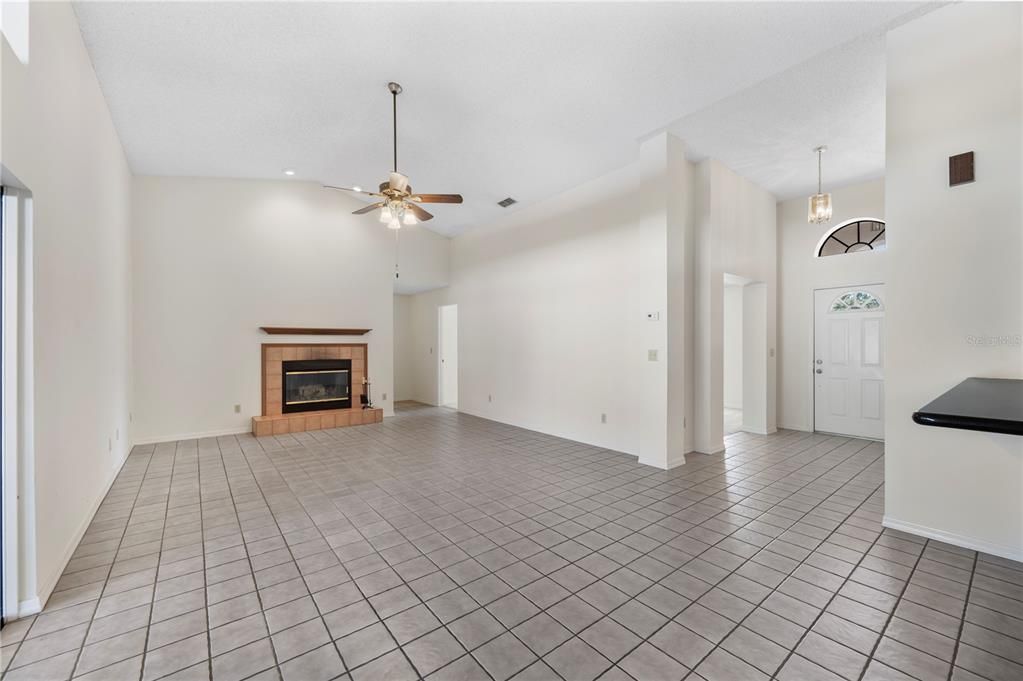 Empty room, Fireplace, Interior, Pendant Lights, Recessed Lighting