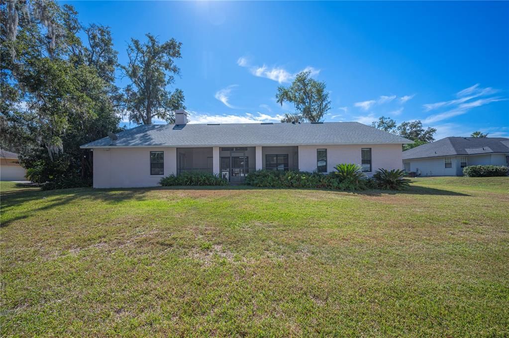 Backyard, Exterior, Facade, Ranch