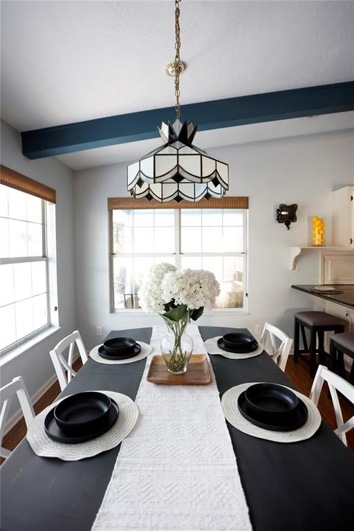 Chandelier, Dining room, Interior