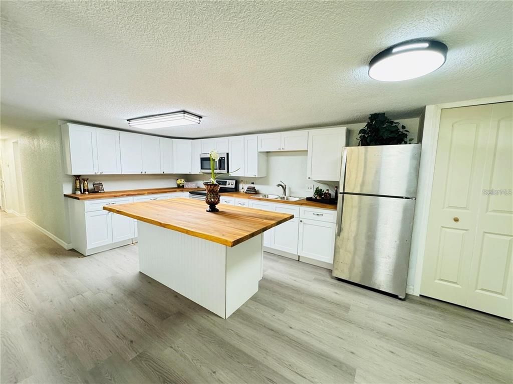 Interior, Kitchen, Wood Texture Flooring