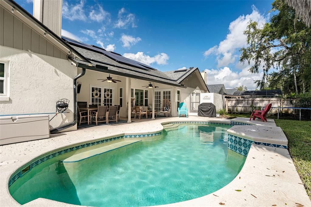 Exterior, Pool, Solar Panels