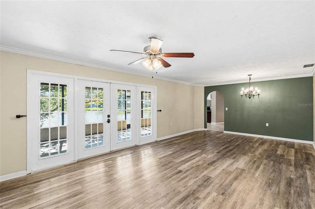 Chandelier, Empty room, Interior, Wood Texture Flooring