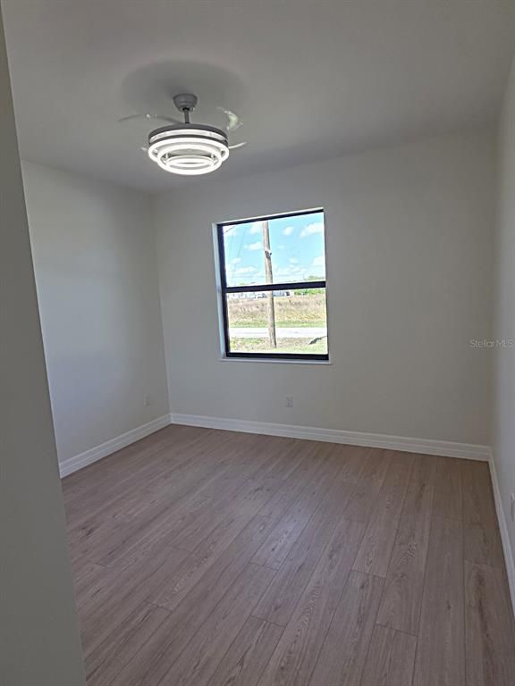 Empty room, Interior, Pendant Lights, Wood Texture Flooring