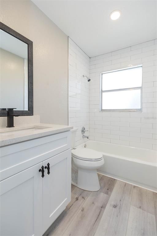 Bathroom, Interior, Recessed Lighting, Wood Texture Flooring