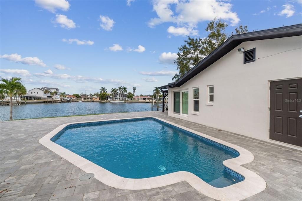 Exterior, Pool, Water