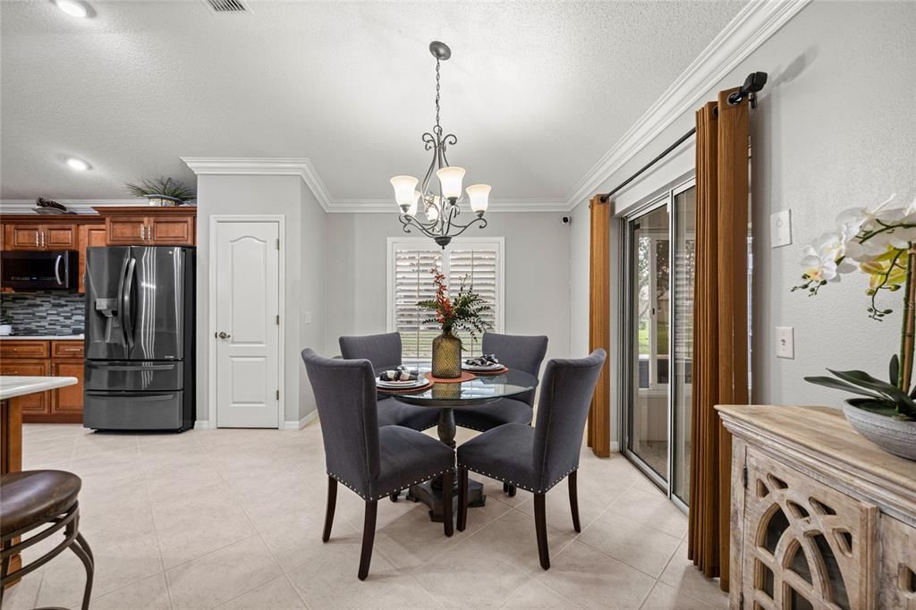 Chandelier, Dining room, Interior, Kitchen, Recessed Lighting