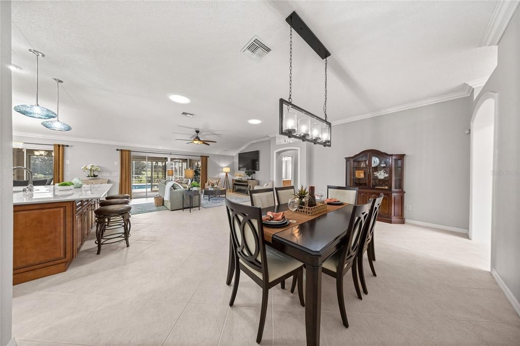 Dining room, Interior, Living room, Pendant Lights, Recessed Lighting