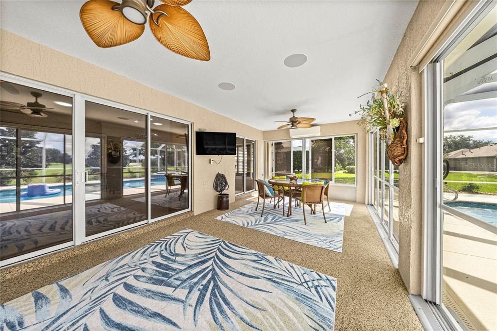 Dining room, Interior, Sun Room
