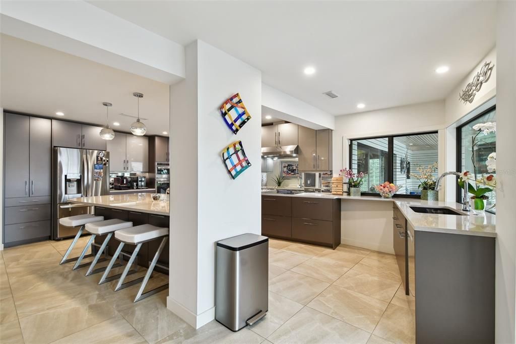 Interior, Kitchen, Pendant Lights, Recessed Lighting, Stainless Steel Appliances