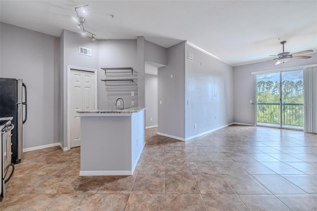 Empty room, Interior, Kitchen